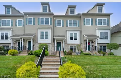 120 Chestnut St Unit B, Rutherford, NJ 07070 - Photo 2