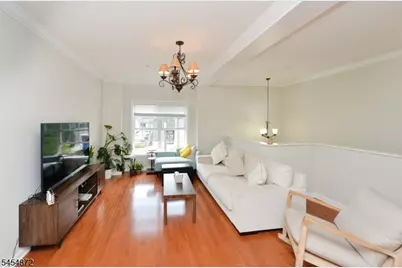 120 Chestnut St Unit B, Rutherford, NJ 07070 - Photo 10