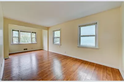 80 Brookline Ave, Nutley, NJ 07110 - Photo 2