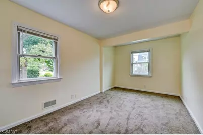 80 Brookline Ave, Nutley, NJ 07110 - Photo 6