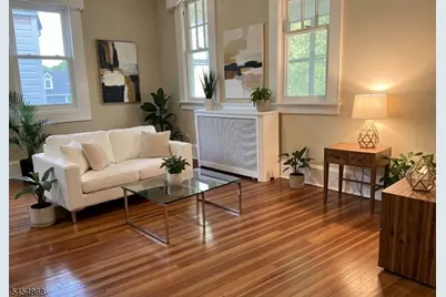153 Willowdale Ave #2, Montclair, NJ 07042 - Photo 2