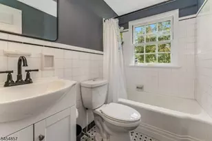 208 Race St, Alexandria Township, NJ 08867 - Photo 16