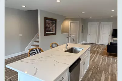 227 Lenox Ave #2B, Westfield, NJ 07090 - Photo 8