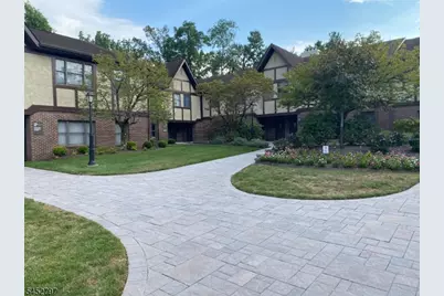175 Fairfield Ave-5-B Rear, West Caldwell, NJ 07006 - Photo 2