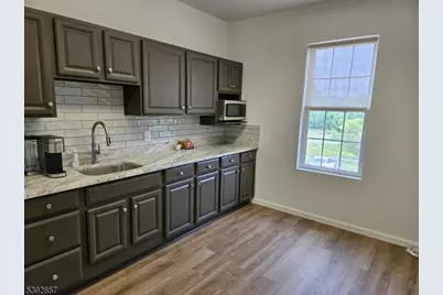 5 Walter E Foran Blvd, Raritan Township, NJ 08822 - Photo 8
