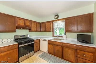 14 Jill Ter, Roxbury Township, NJ 07876 - Photo 10