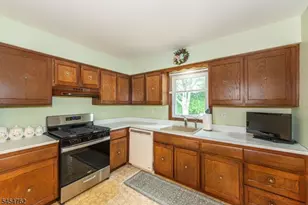 14 Jill Terrace, Roxbury Township, NJ 07876 - Photo 10