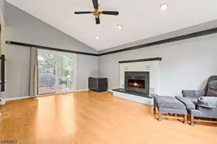 108 Saratoga Square, Wayne Twp., NJ 07470 - Photo 4