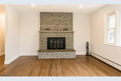 62 Elmwood Ter, Wayne, NJ 07470 - Photo 6