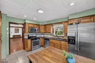 45 Main Terrace, Bloomfield, NJ 07003 - Photo 6