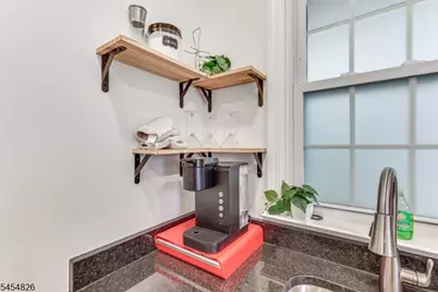 68 Columbus Ave #2, Belleville, NJ 07109 - Photo 6