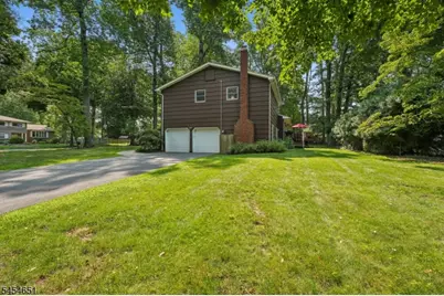 18 Holly Dr, Roxbury Township, NJ 07876 - Photo 24