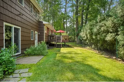 18 Holly Dr, Roxbury Township, NJ 07876 - Photo 26