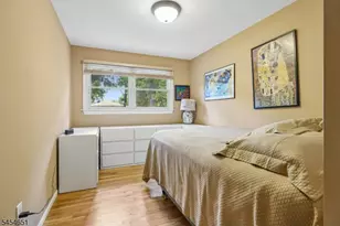 18 Holly Dr, Roxbury Township, NJ 07876 - Photo 14