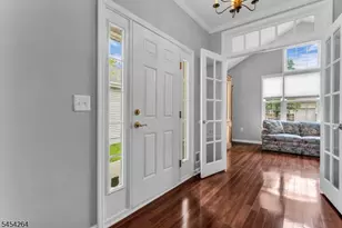 29 Constitution Way, Franklin Township, NJ 08873 - Photo 4