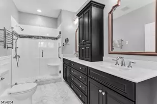 29 Constitution Way, Franklin Township, NJ 08873 - Photo 24