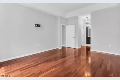 29 Constitution Way, Franklin Township, NJ 08873 - Photo 20