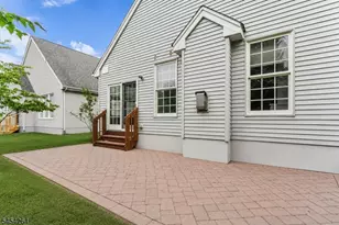 29 Constitution Way, Franklin Township, NJ 08873 - Photo 28