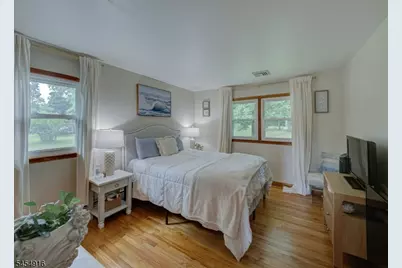6 Featherbed Ln, Raritan Township, NJ 08822 - Photo 18