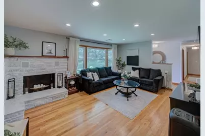 6 Featherbed Ln, Raritan Township, NJ 08822 - Photo 12