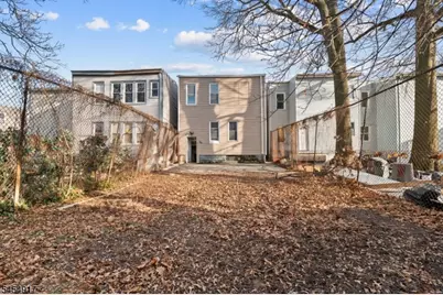 487 S 17th St, Newark, NJ 07103 - Photo 16