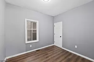 487 S 17th St, Newark, NJ 07103 - Photo 12