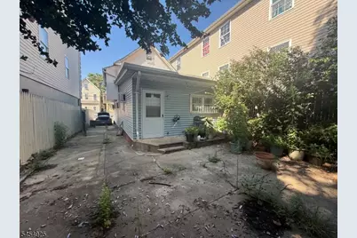 423 Fulton St, Elizabeth, NJ 07206 - Photo 18