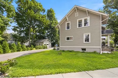 25 Rosedale Ave, Morris Plains, NJ 07950 - Photo 6
