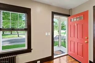 25 Rosedale Ave, Morris Plains, NJ 07950 - Photo 8