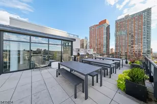 160 1st St Unit, Jersey City, NJ 07302 - Photo 18