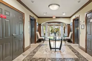 461 Victoria Dr, Bridgewater Twp., NJ 08807 - Photo 2