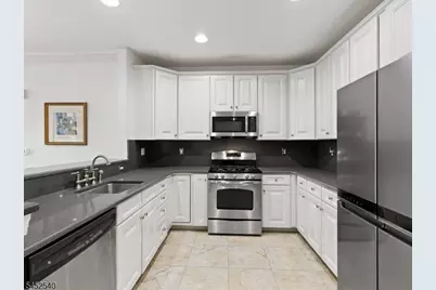 461 Victoria Drive, Bridgewater Twp., NJ 08807 - Photo 4
