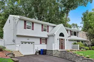 110 Marne Rd, Hopatcong, NJ 07843 - Photo 2