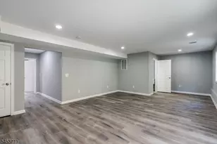 5 Stanley Wy, Wanaque, NJ 07465 - Photo 26