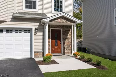 5 Stanley Way #5, Wanaque, NJ 07465 - Photo 2