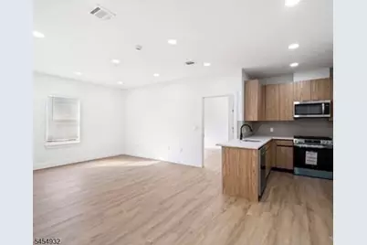 310 W Jersey St #404, Elizabeth, NJ 07202 - Photo 14