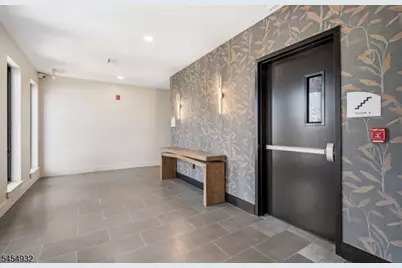 310 W Jersey St #404, Elizabeth, NJ 07202 - Photo 10