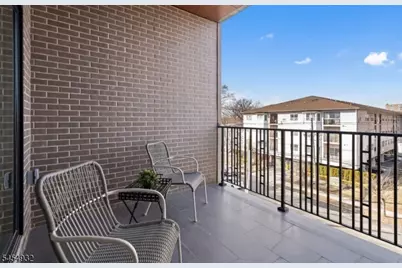 310 W Jersey St #404, Elizabeth, NJ 07202 - Photo 12