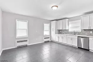 120-122 Tuxedo Pkwy, Newark, NJ 07106 - Photo 6