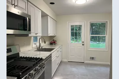 150 Saddleback Ct, Sparta Township, NJ 07871 - Photo 1
