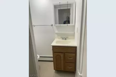 5 Mount Vernon Ave #1, Bloomfield, NJ 07003 - Photo 4