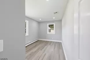 41 Baker St, Mine Hill, NJ 07803 - Photo 6