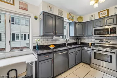 128-144 Boulevard #9, Passaic, NJ 07055 - Photo 8