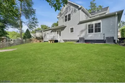 17 Blake Dr, Clark Township, NJ 07066 - Photo 44