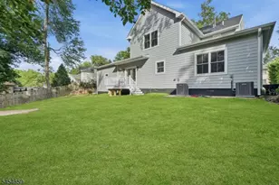 17 Blake Dr, Clark Township, NJ 07066 - Photo 44