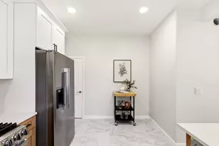 44 Fabyan Pl, Newark, NJ 07108 - Photo 20