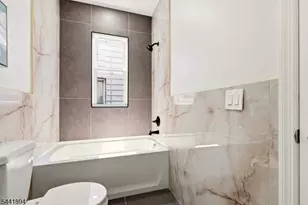 44 Fabyan Pl, Newark, NJ 07108 - Photo 32