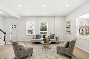 44 Fabyan Pl, Newark, NJ 07108 - Photo 10