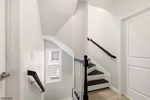 44 Fabyan Pl, Newark, NJ 07108 - Photo 22