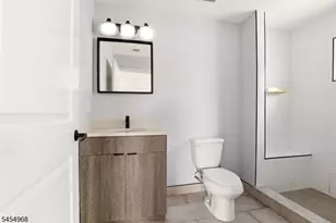 741 Seaport Dr., Elizabeth, NJ 07201 - Photo 22